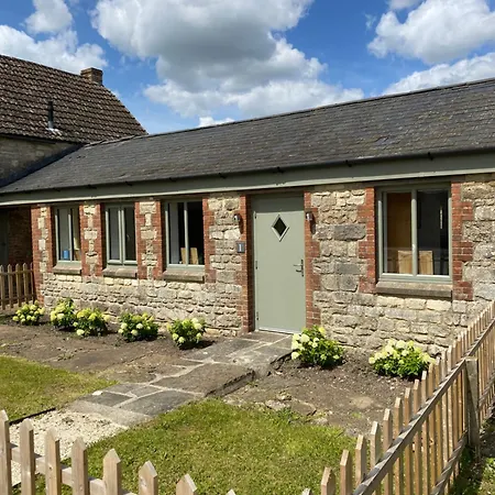 Pretty Cottage Near Cirencester Purton Exterior photo