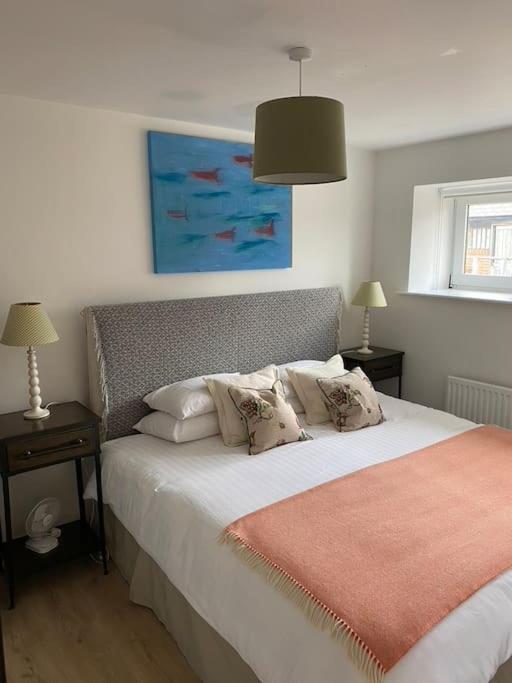 Pretty Near Cirencester Holiday home *